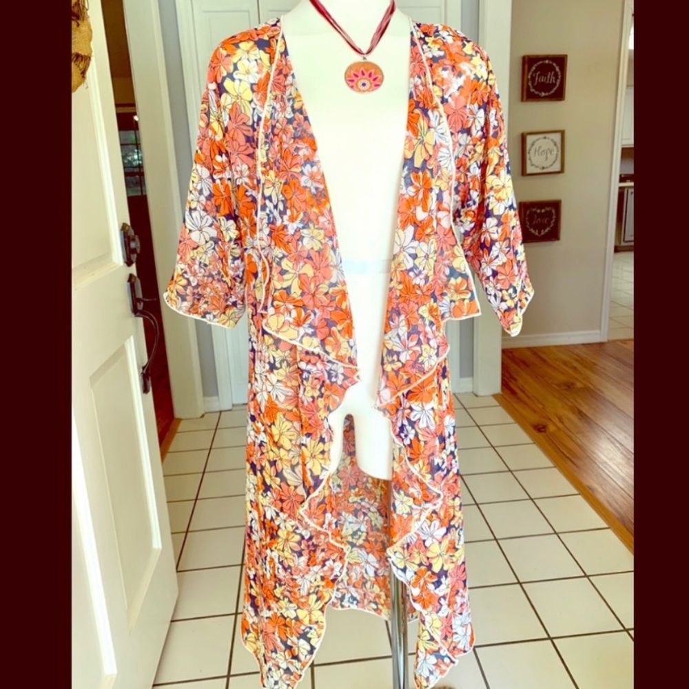 🌟LuLaRoe floral sheer cardi/beachCover Up